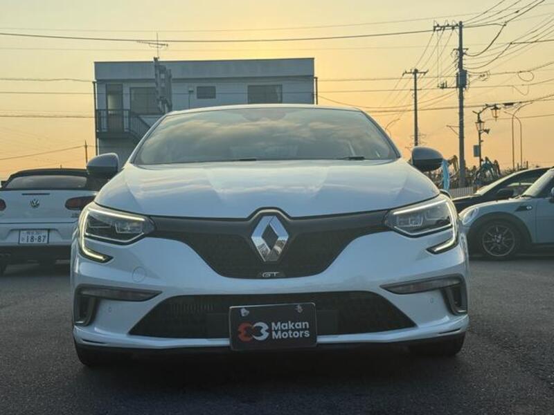 MEGANE