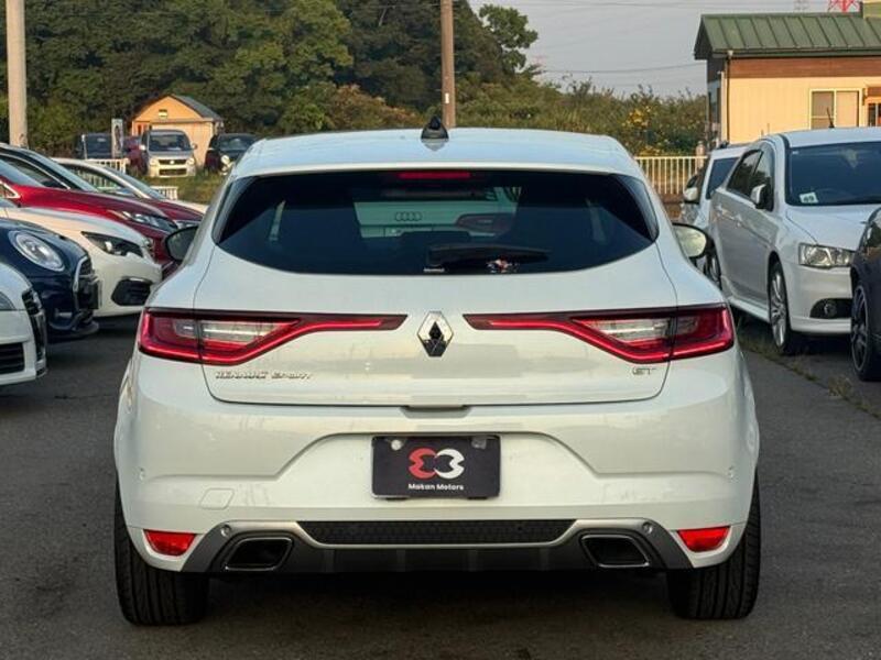MEGANE
