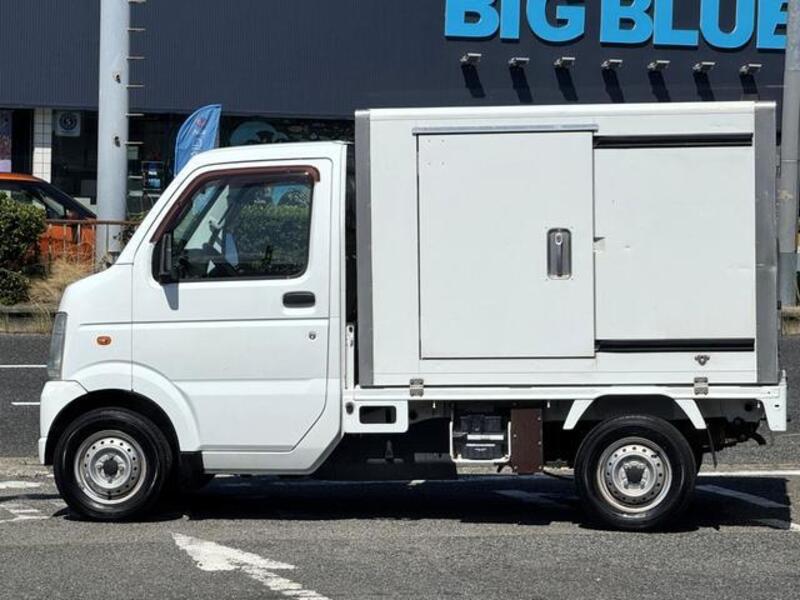 CARRY TRUCK