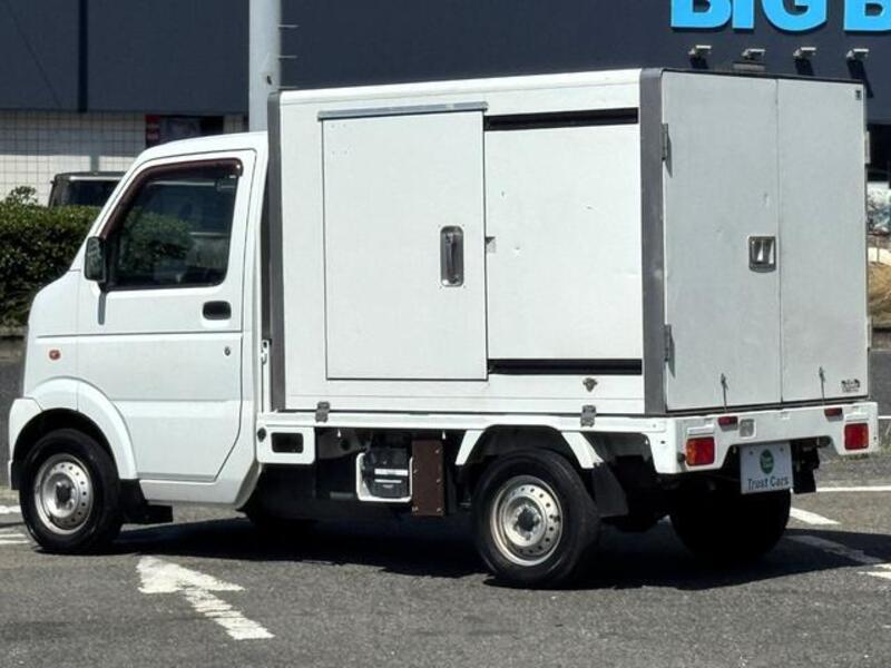 CARRY TRUCK