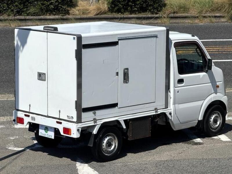 CARRY TRUCK