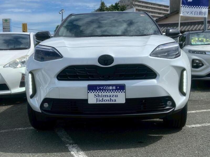 YARIS CROSS