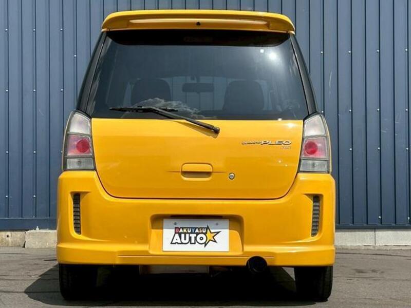 PLEO