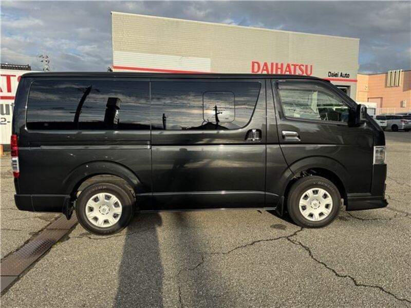 HIACE