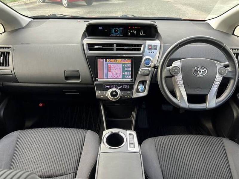 PRIUS ALPHA