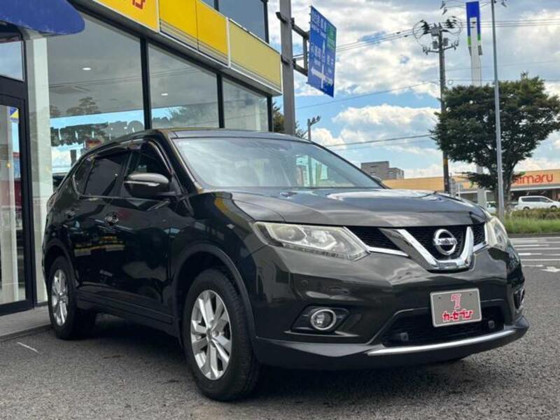 X-TRAIL