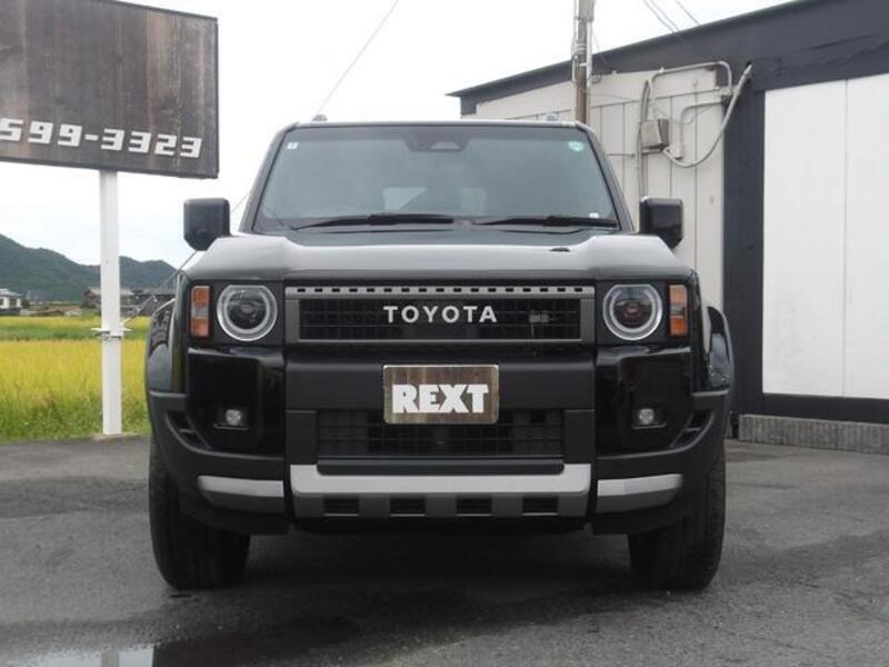 LAND CRUISER 250