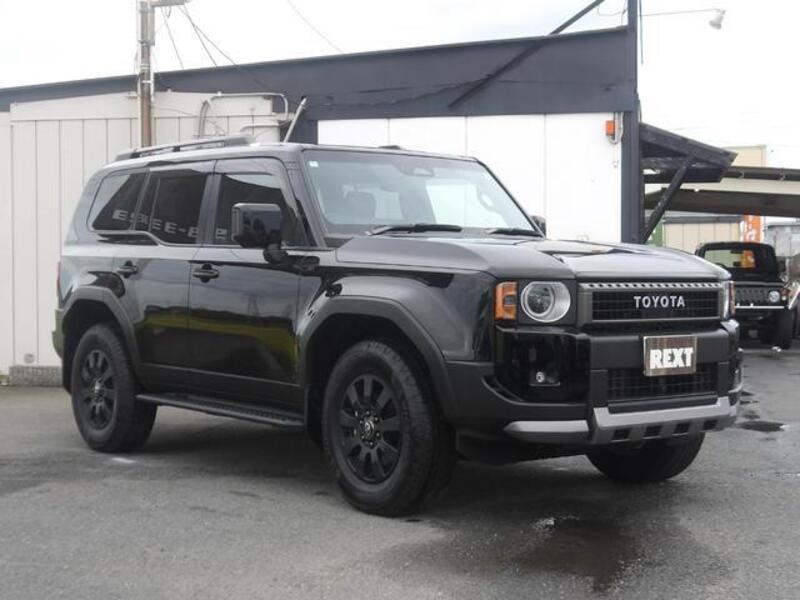 LAND CRUISER 250