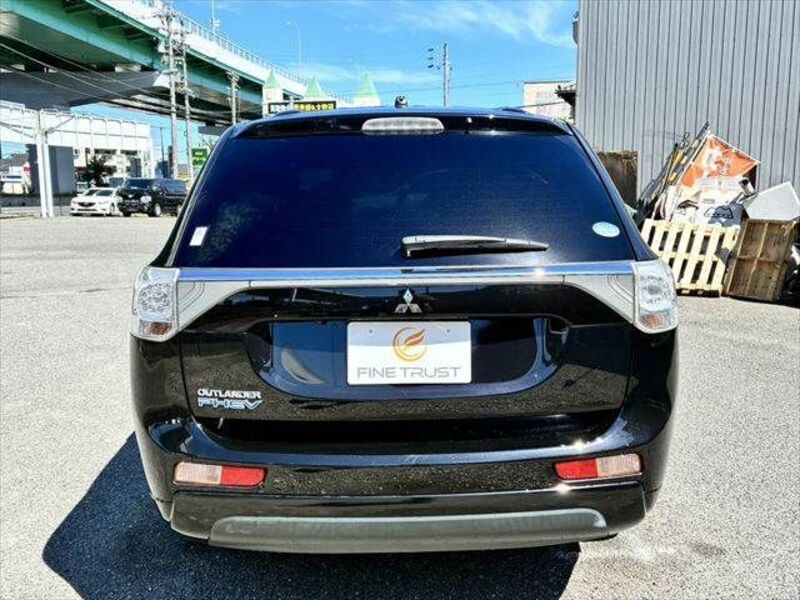 OUTLANDER PHEV
