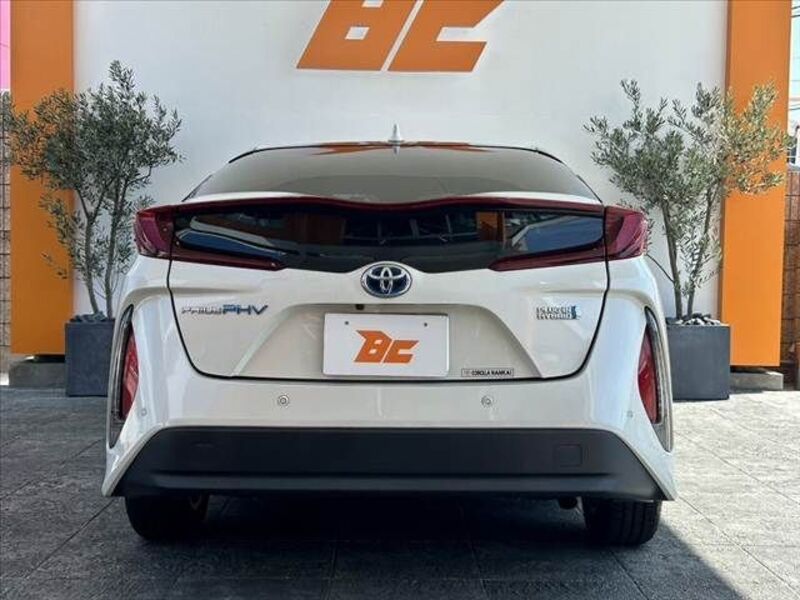 PRIUS PHV