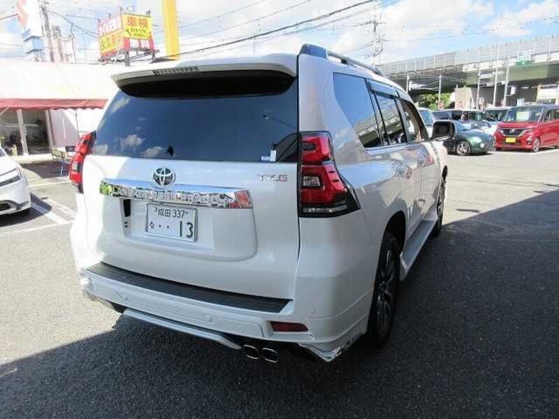 LAND CRUISER PRADO