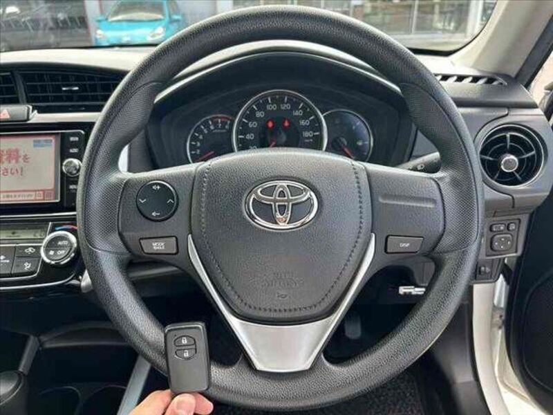 COROLLA FIELDER