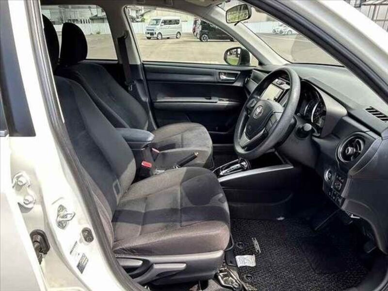 COROLLA FIELDER