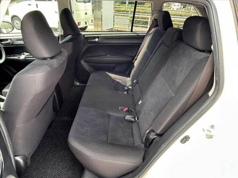 COROLLA FIELDER
