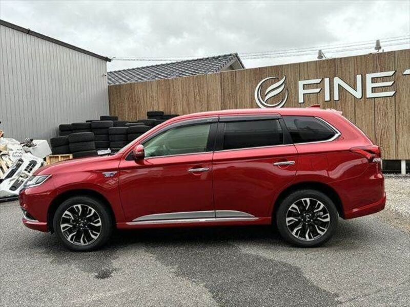 OUTLANDER PHEV