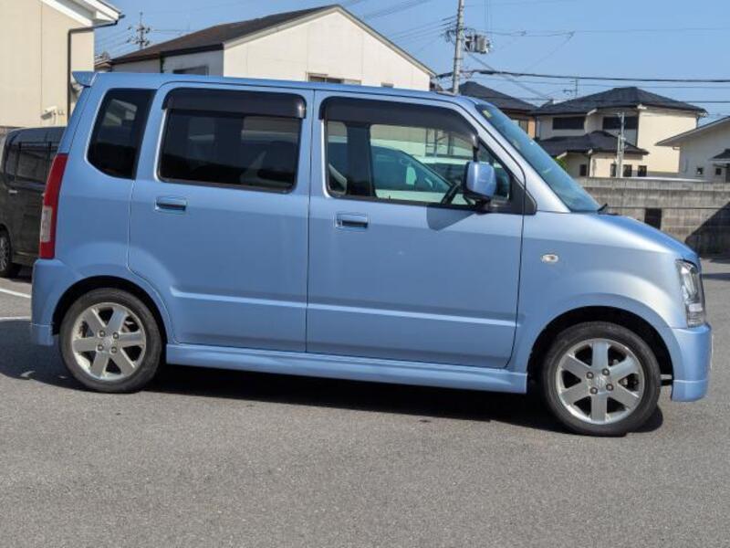 WAGON R