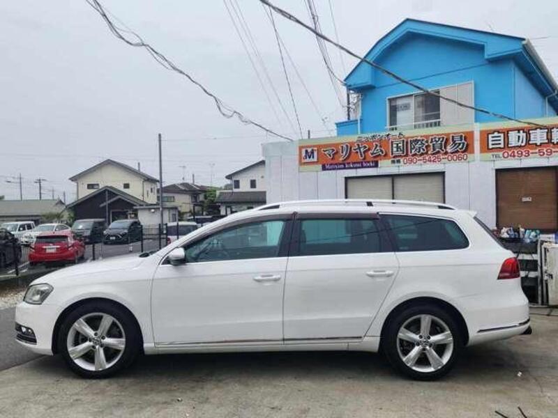 PASSAT VARIANT