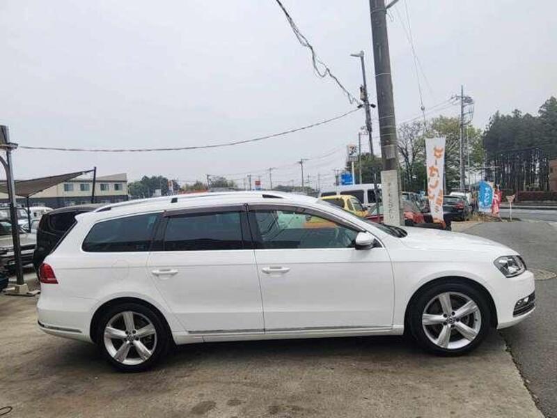 PASSAT VARIANT