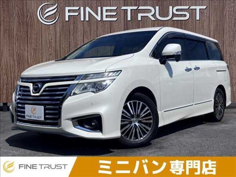 NISSAN ELGRAND