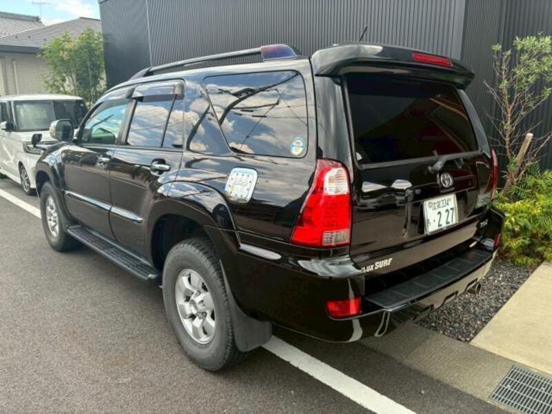 HILUX SURF