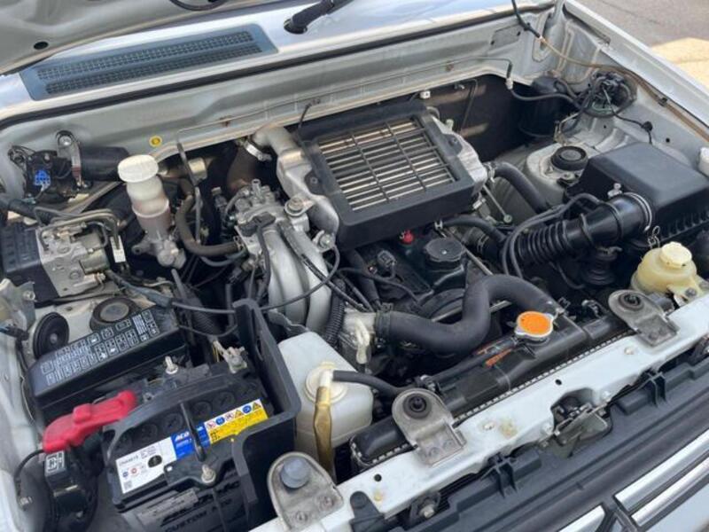 PAJERO MINI