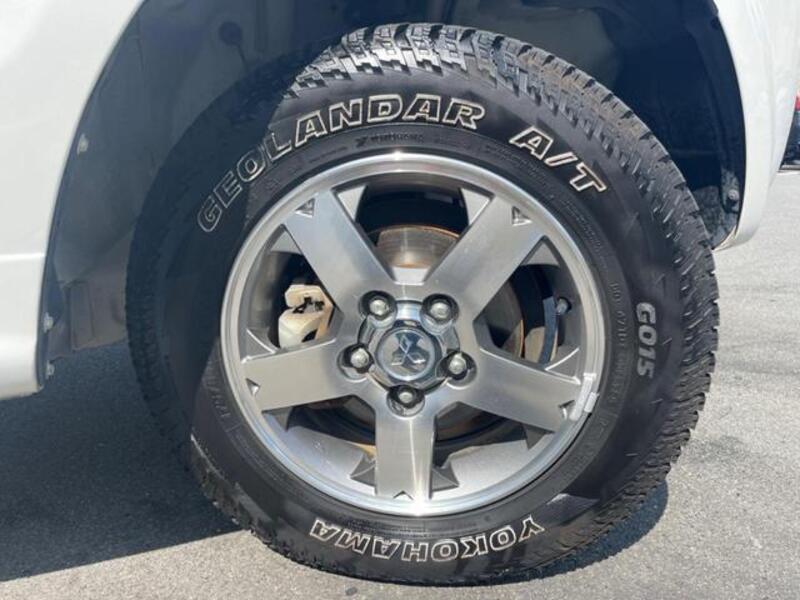 PAJERO MINI