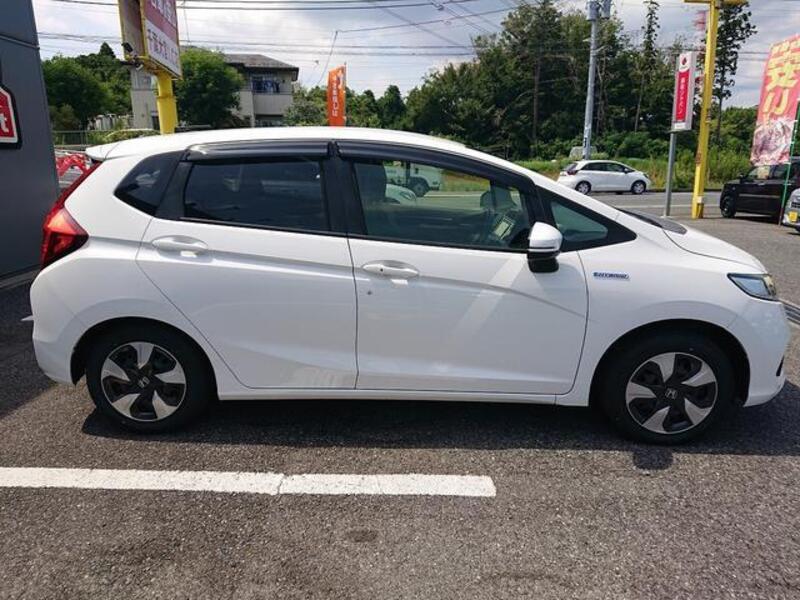 FIT HYBRID