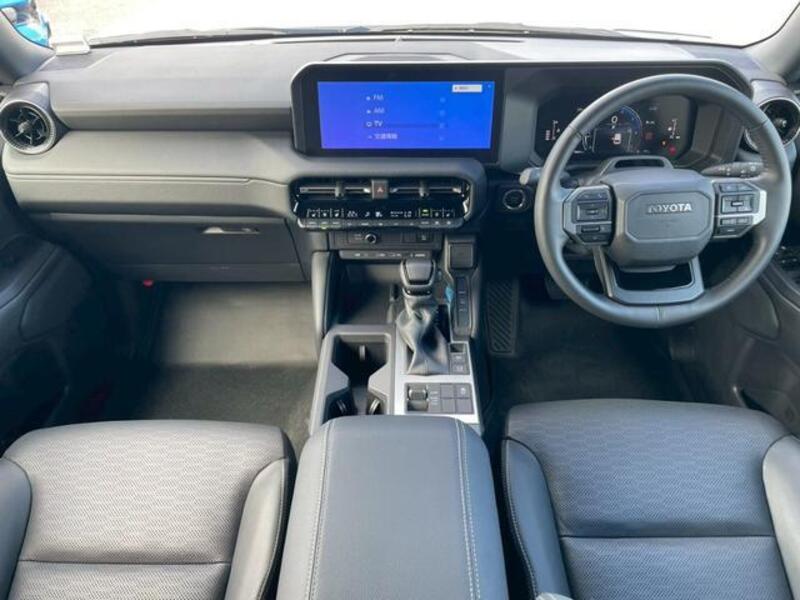 LAND CRUISER 250