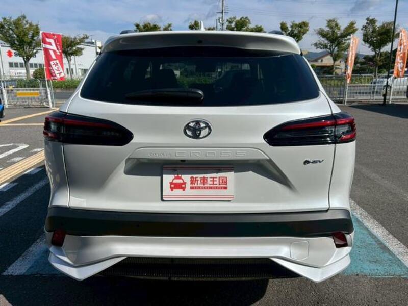 COROLLA CROSS