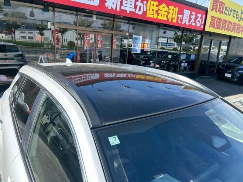 COROLLA CROSS