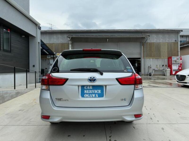 COROLLA FIELDER