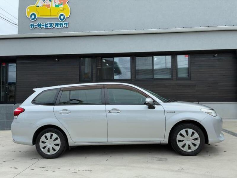 COROLLA FIELDER
