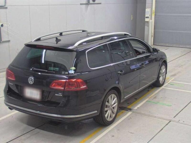 PASSAT VARIANT