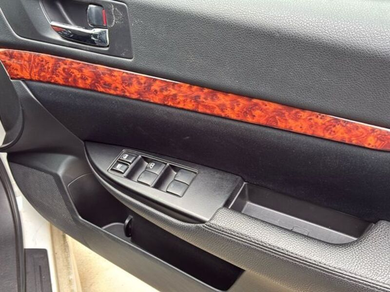 LEGACY B4