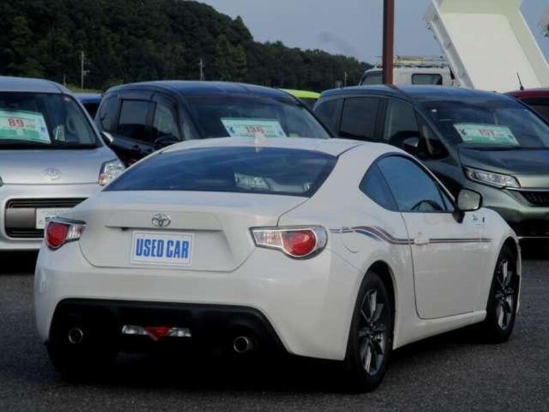 86