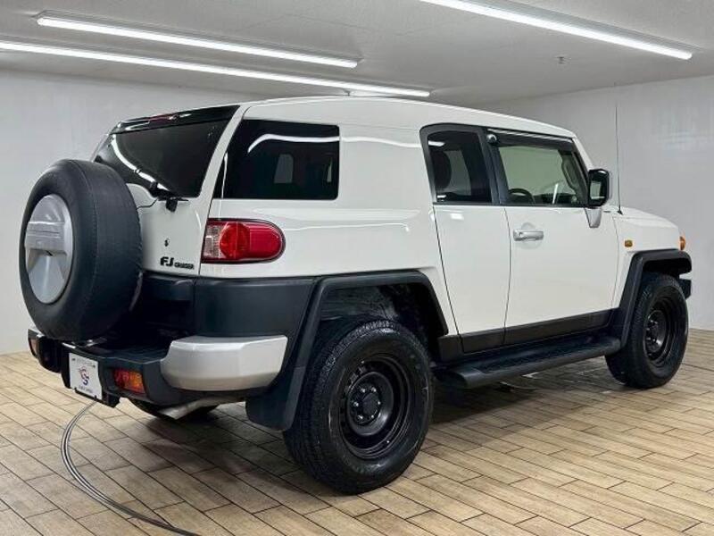 FJ CRUISER