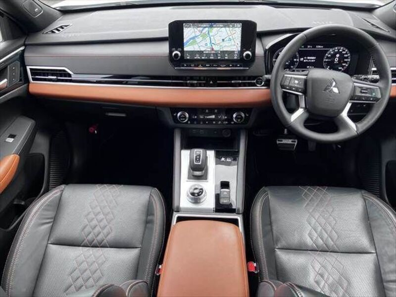 OUTLANDER PHEV