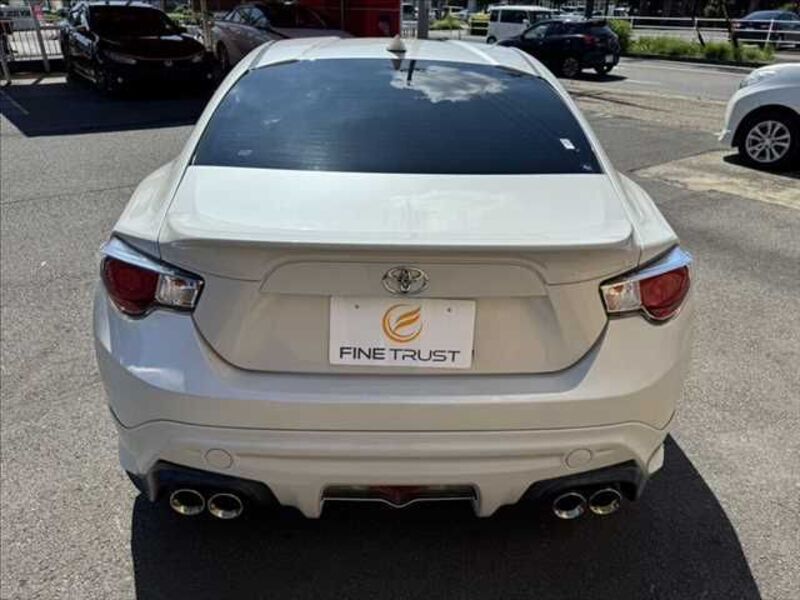 86