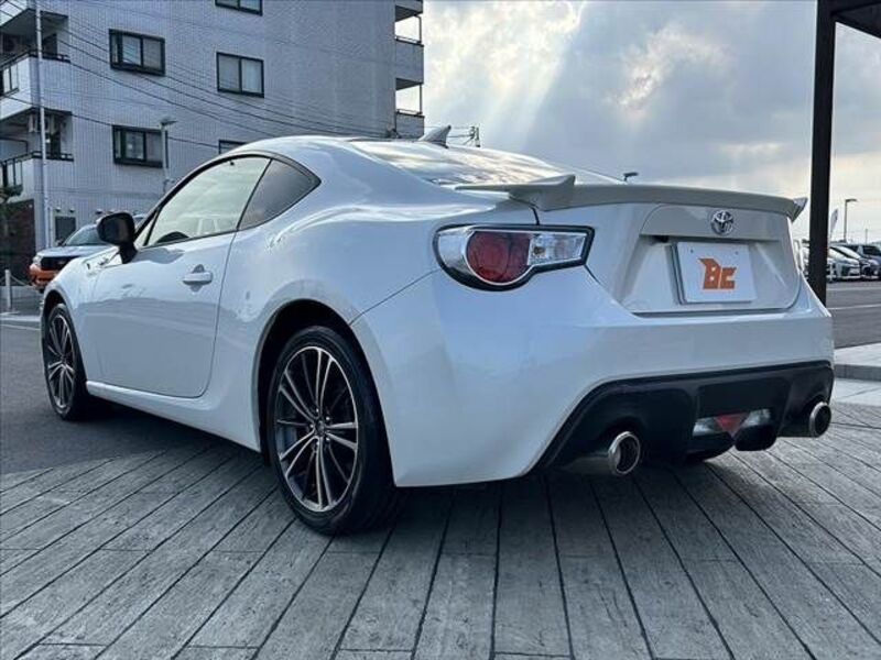 86