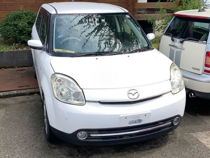 MAZDA VERISA