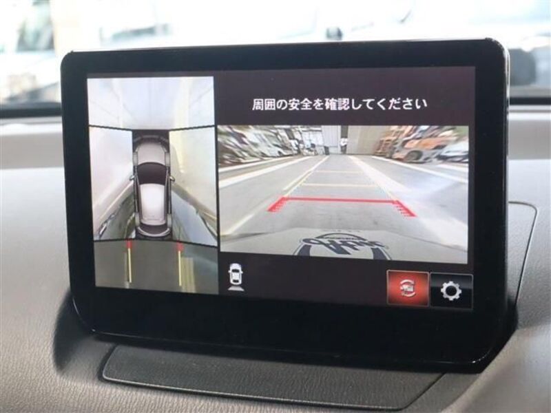 MAZDA2