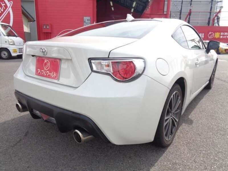 86