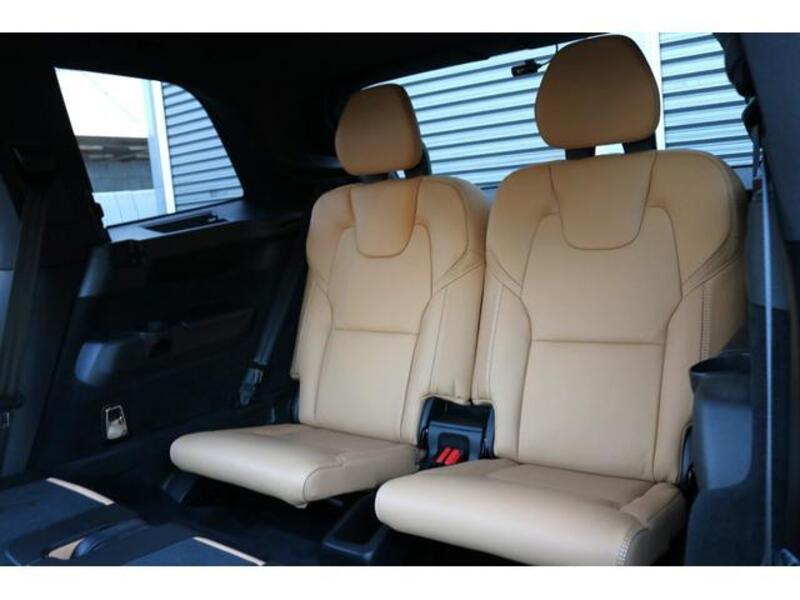 XC90