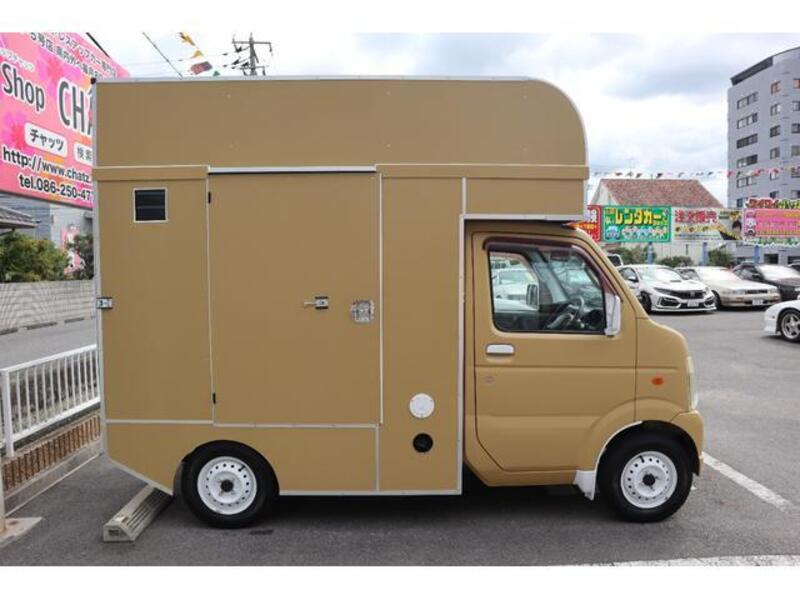 CARRY TRUCK