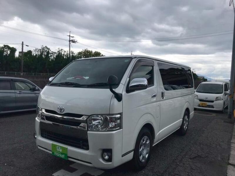 HIACE VAN