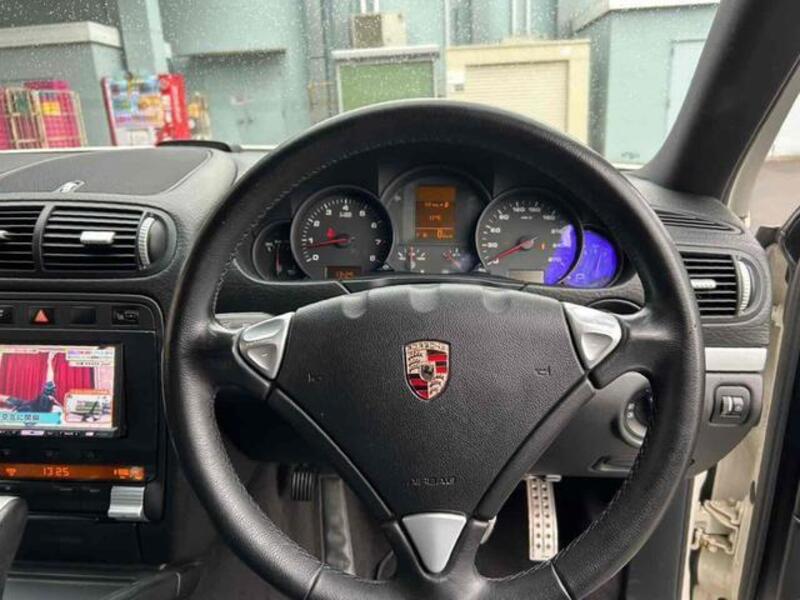 CAYENNE