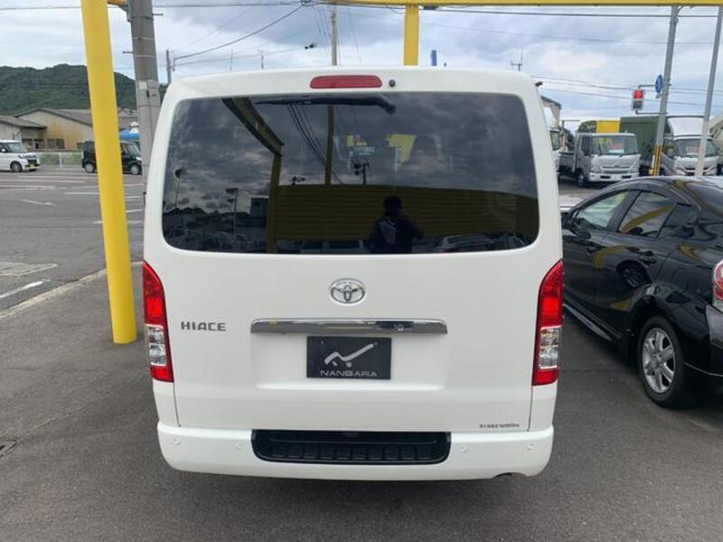 HIACE VAN