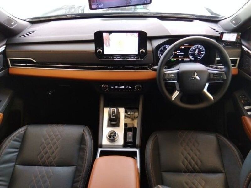 OUTLANDER PHEV