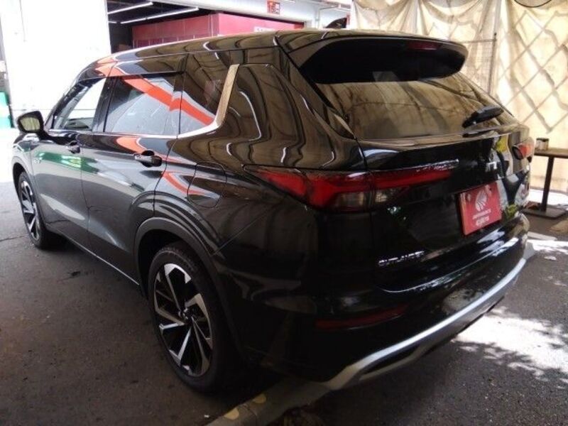 OUTLANDER PHEV
