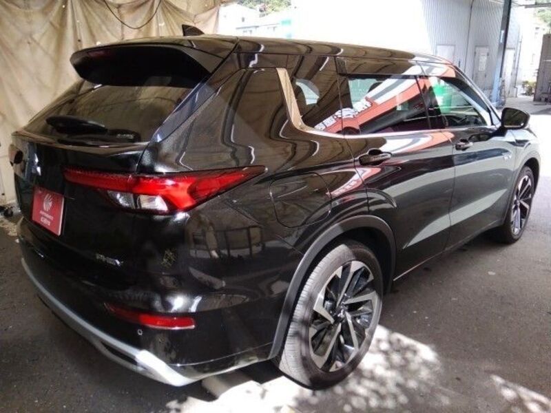 OUTLANDER PHEV